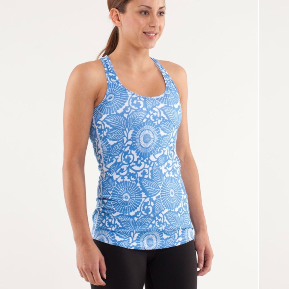 Lululemon cool Razorback